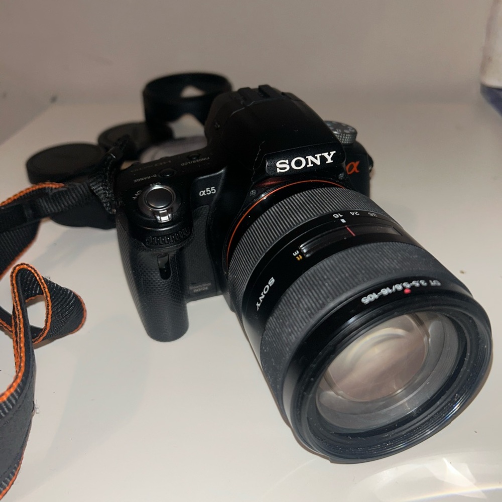 Sony Alpha SLT-A55 16.2 MP DSLR Camera Black Kit